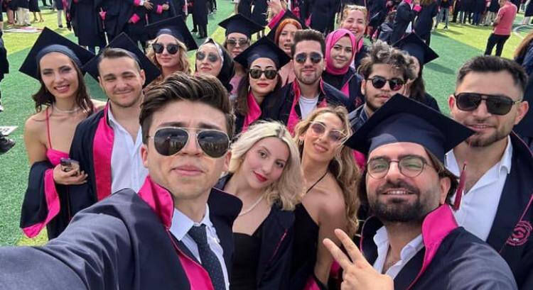 Endüstri Mühendisliği Mezuniyet Bannerı